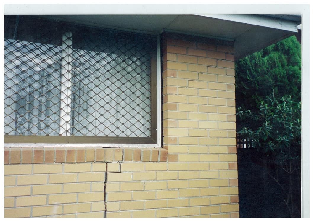 Underpinning house before (2)